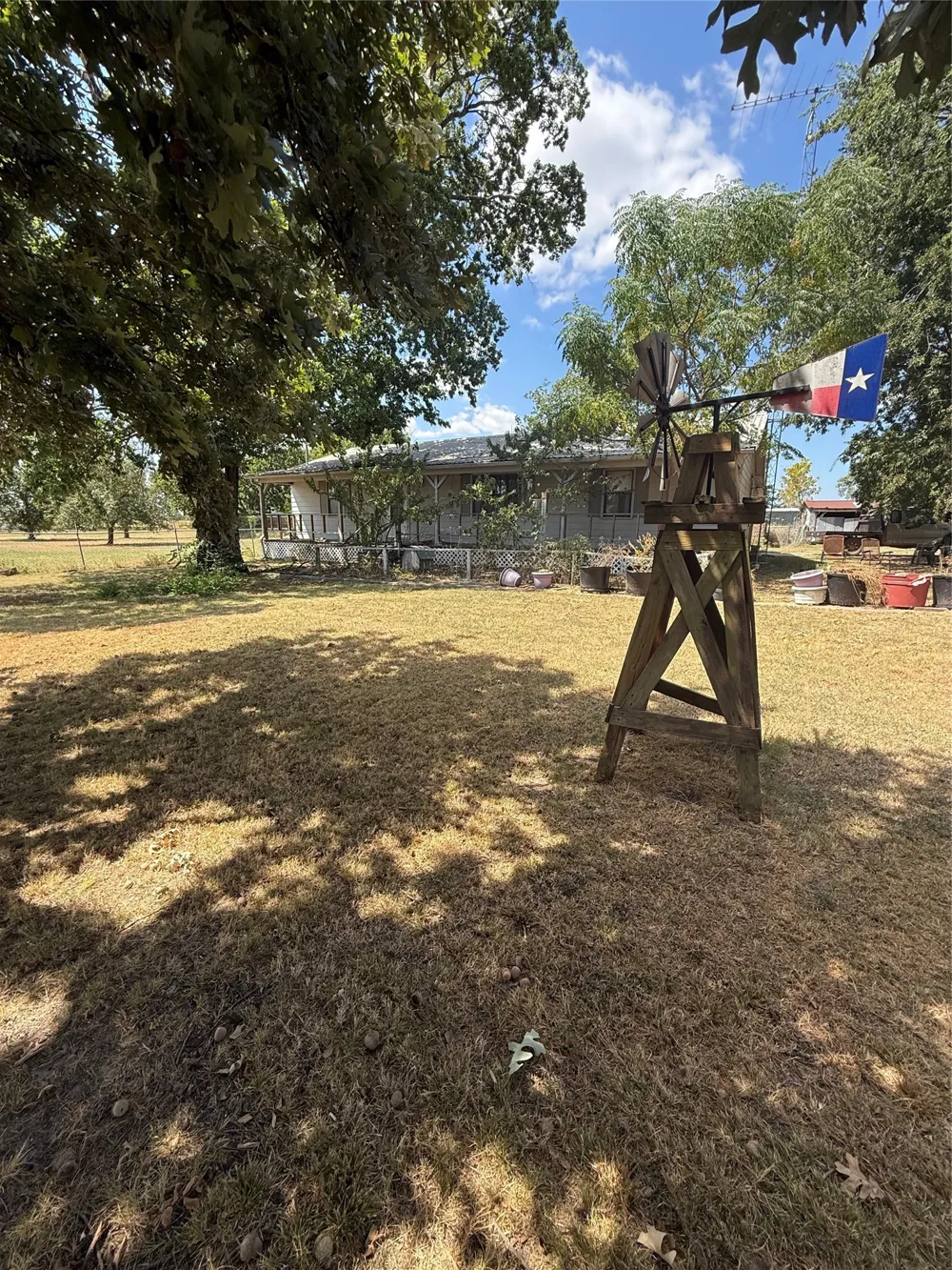 4411 Fm 100 Honey Grove, TX 75446