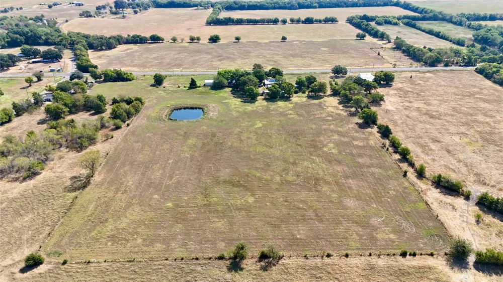 4411 Fm 100 Honey Grove, TX 75446