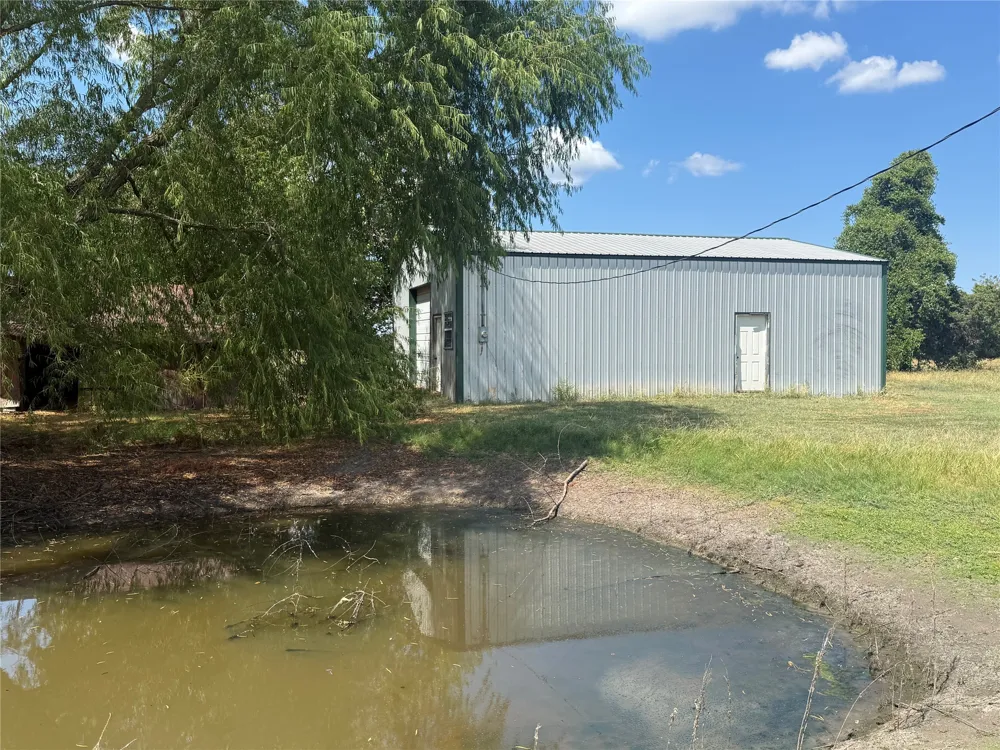 4411 Fm 100 Honey Grove, TX 75446