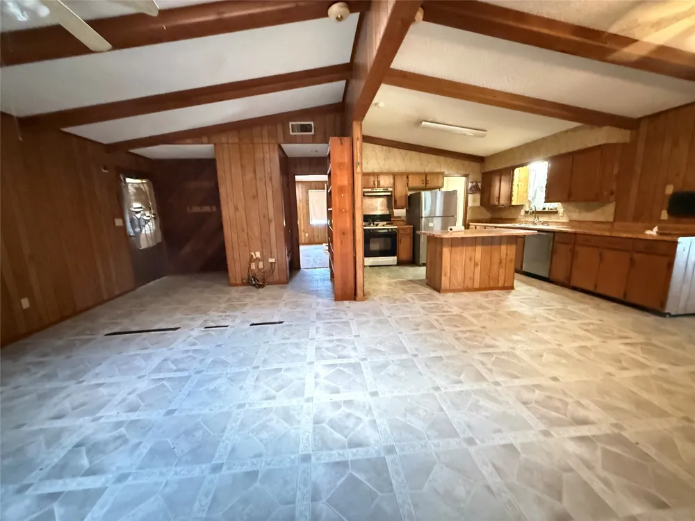 4411 Fm 100 Honey Grove, TX 75446