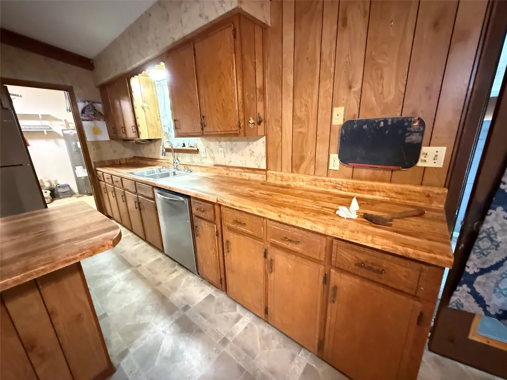 4411 Fm 100 Honey Grove, TX 75446