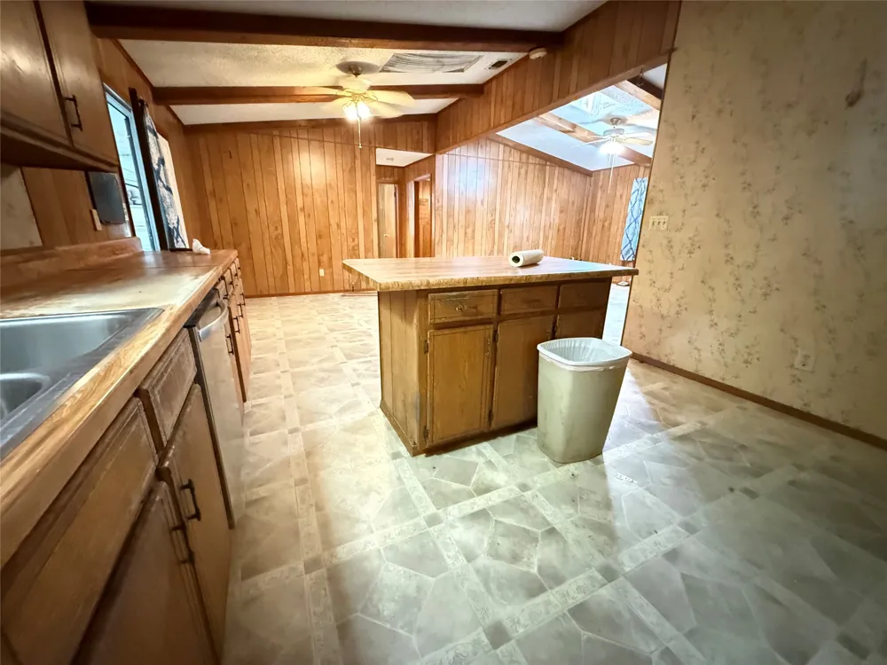 4411 Fm 100 Honey Grove, TX 75446