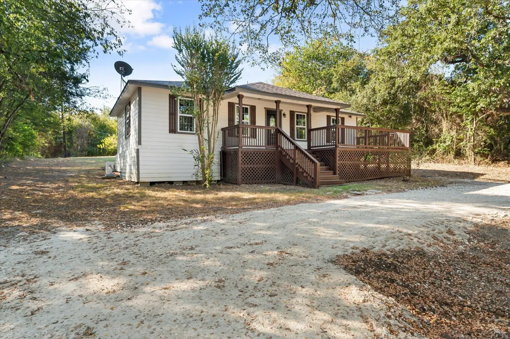 316 County Road 3048a Corsicana, TX 75109