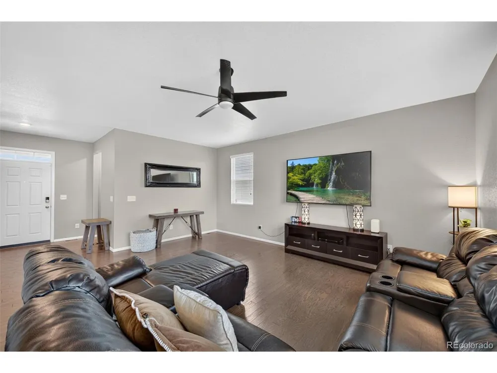 914 Charlton Drive Windsor, CO 80550