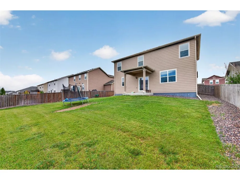 914 Charlton Drive Windsor, CO 80550