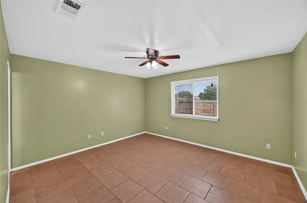 2427 Chalet Road Houston, TX 77038