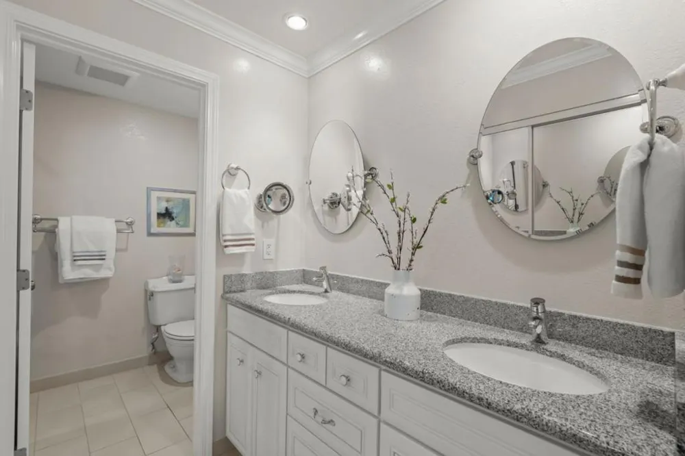 3 Cove Lane Redwood City, CA 94063