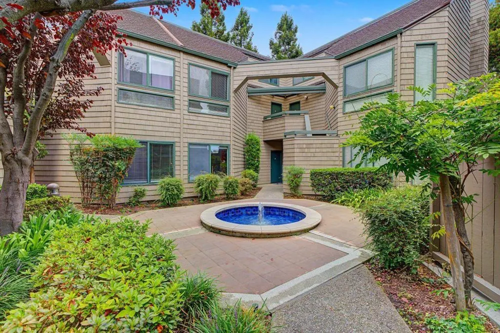 3 Cove Lane Redwood City, CA 94063