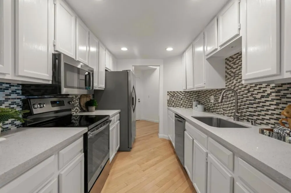 3 Cove Lane Redwood City, CA 94063