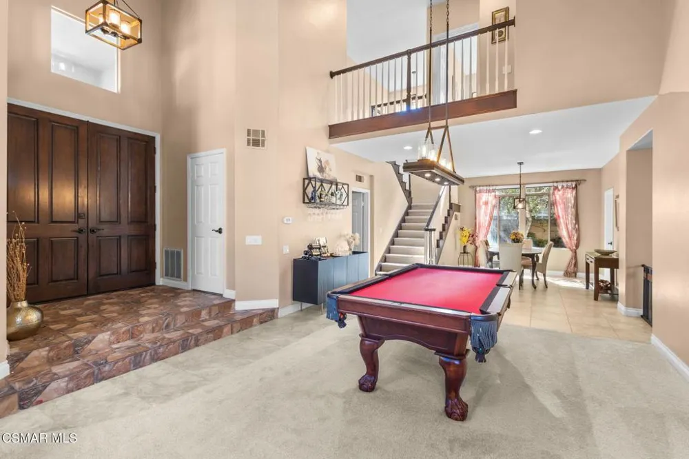 4317 Timberdale Road Moorpark, CA 93021