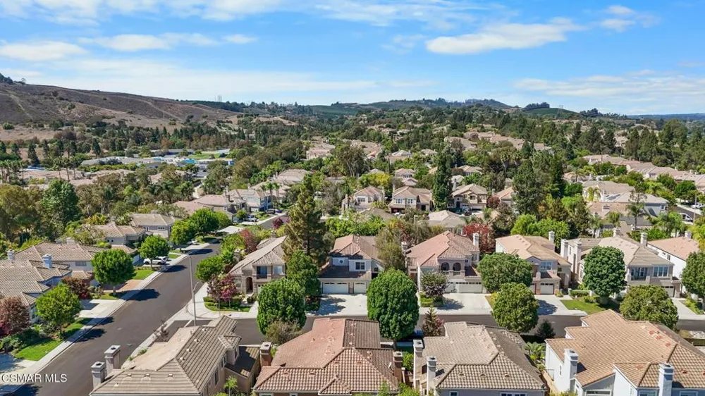 4317 Timberdale Road Moorpark, CA 93021
