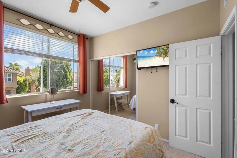 4317 Timberdale Road Moorpark, CA 93021
