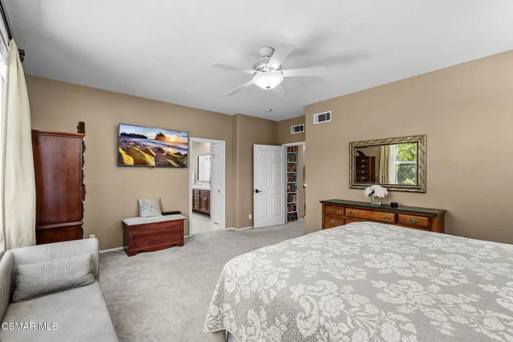 4317 Timberdale Road Moorpark, CA 93021