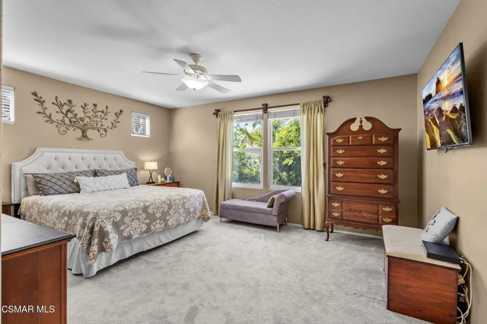 4317 Timberdale Road Moorpark, CA 93021