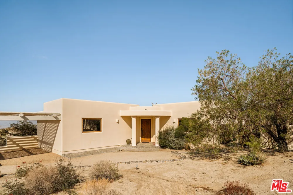 57425 Palm Seco Circle Palm Desert, CA 92561