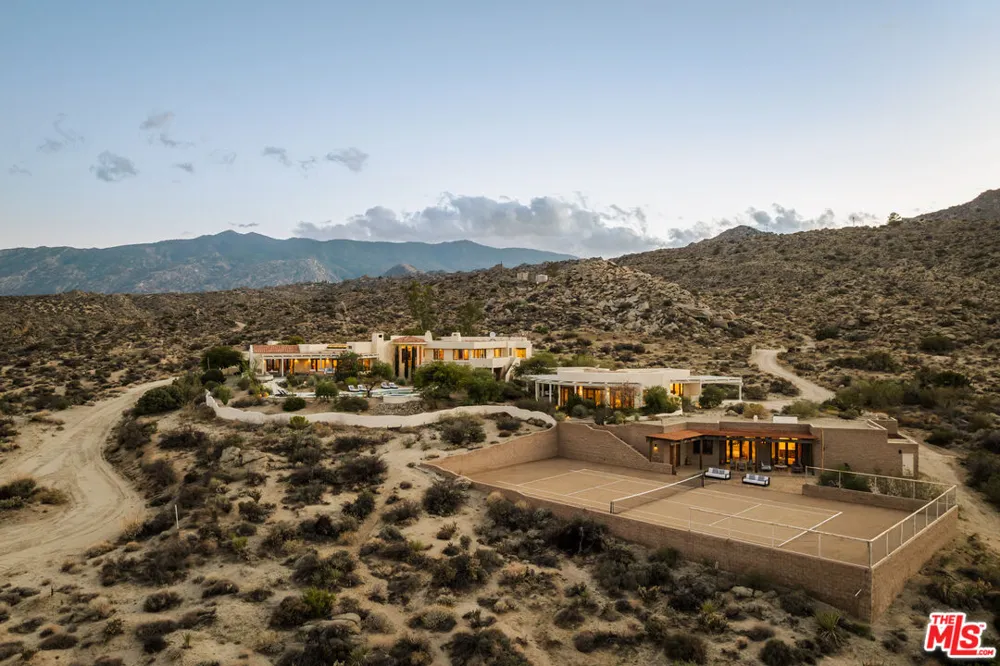 57425 Palm Seco Circle Palm Desert, CA 92561