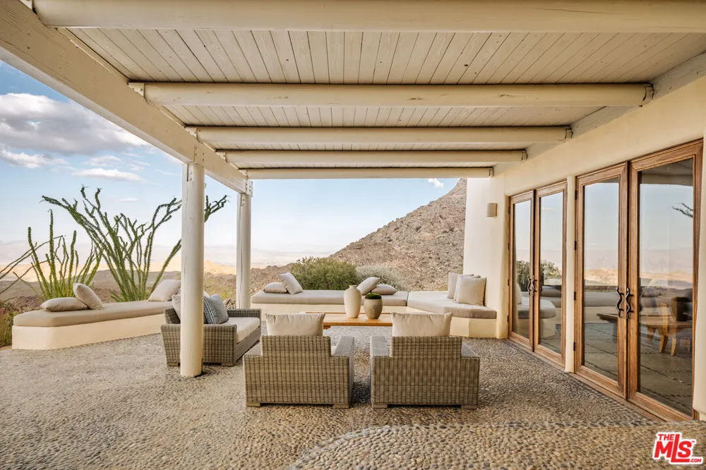 57425 Palm Seco Circle Palm Desert, CA 92561