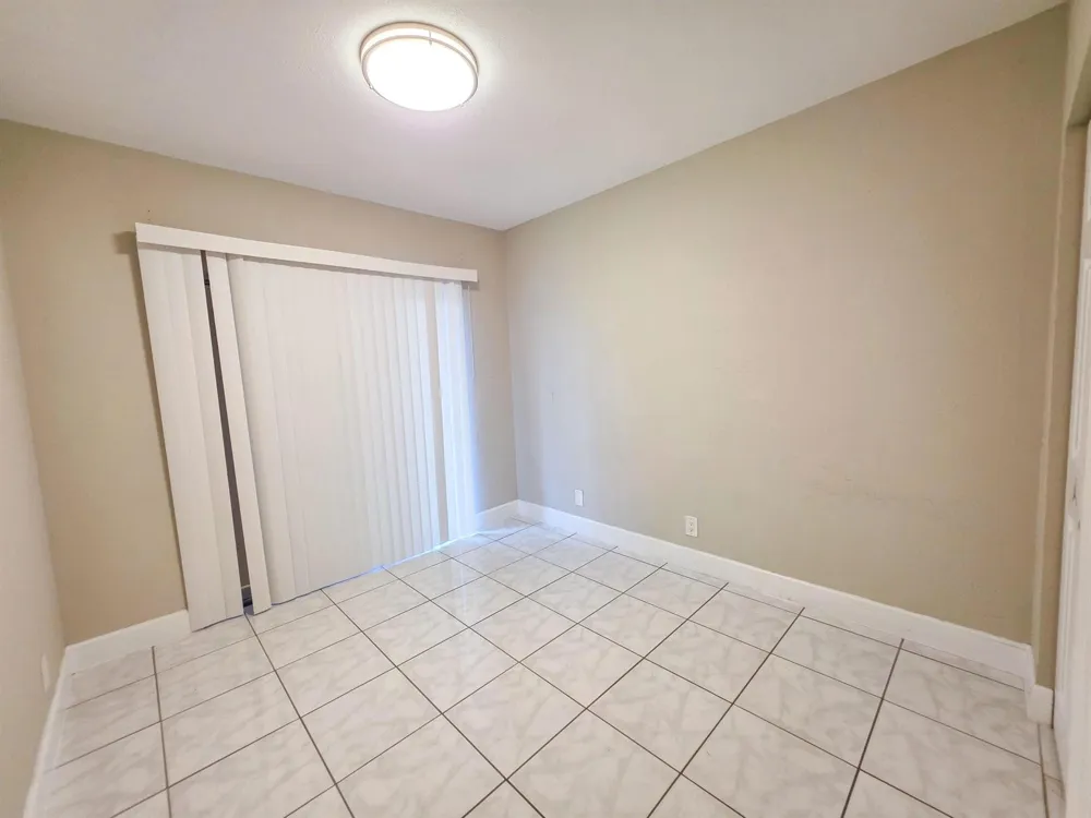 6289 Lear Drive #203 Lake Worth, FL 33462