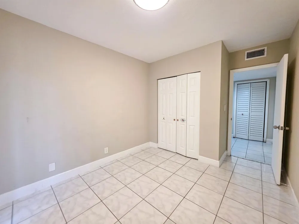 6289 Lear Drive #203 Lake Worth, FL 33462