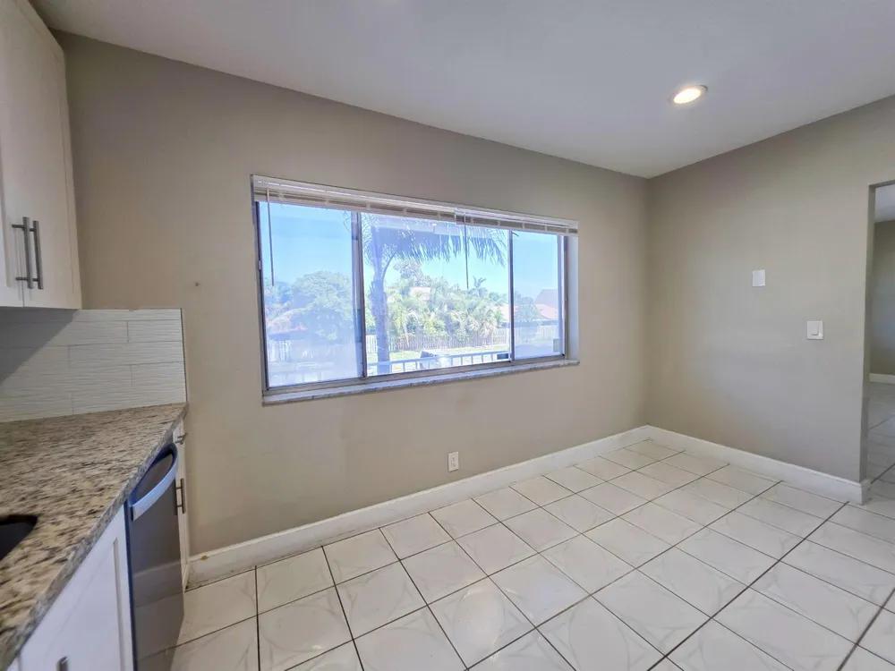 6289 Lear Drive #203 Lake Worth, FL 33462