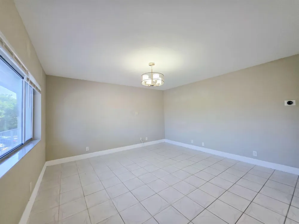 6289 Lear Drive #203 Lake Worth, FL 33462