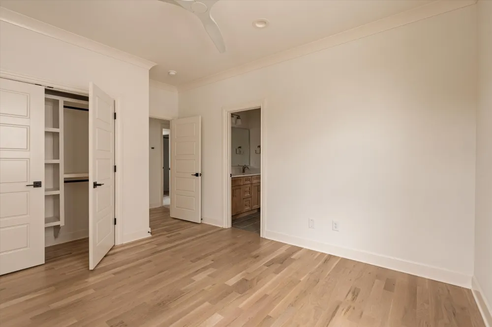 806 Newhall Dr Nashville, TN 37206