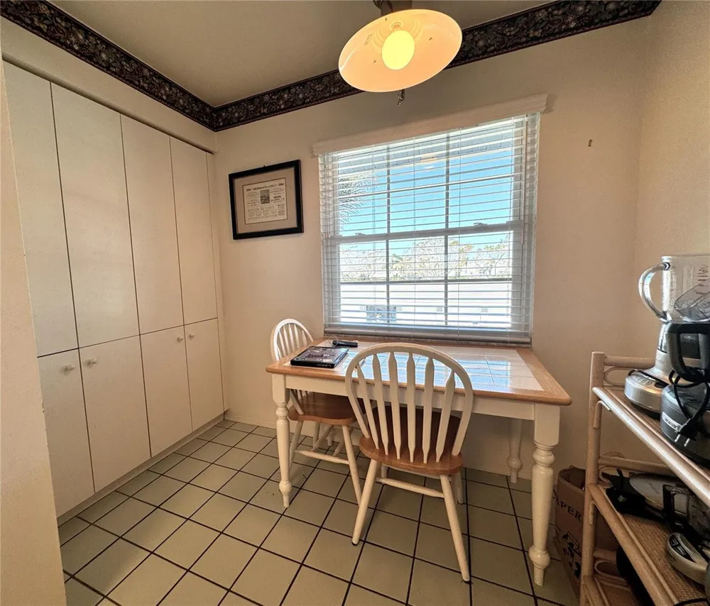 1155 EDGEWATER CIRCLE #28 Bradenton, FL 34209