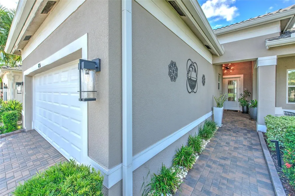 4836 SEVILLA SHORES DRIVE Wimauma, FL 33598