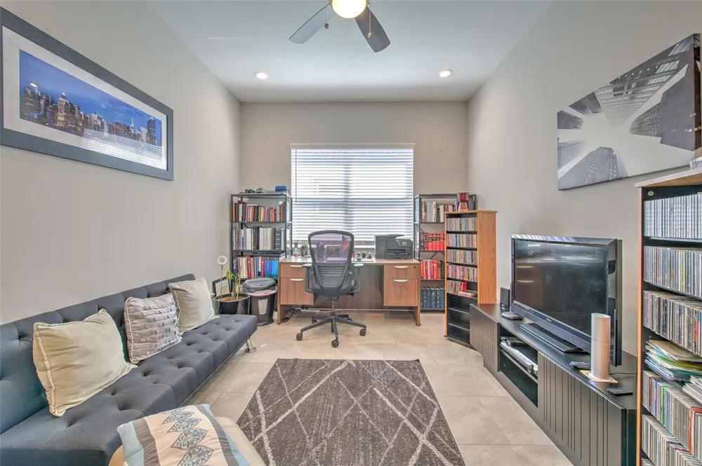 4836 SEVILLA SHORES DRIVE Wimauma, FL 33598