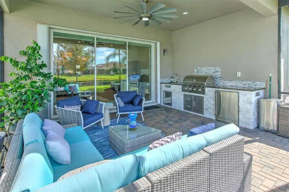 4836 SEVILLA SHORES DRIVE Wimauma, FL 33598
