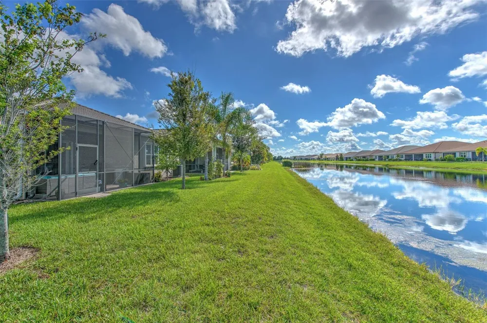 4836 SEVILLA SHORES DRIVE Wimauma, FL 33598