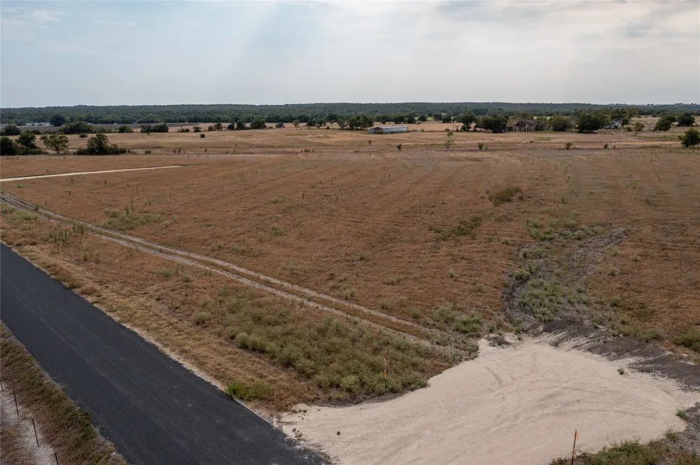 6 Co Rd 328 Granger, TX 76530
