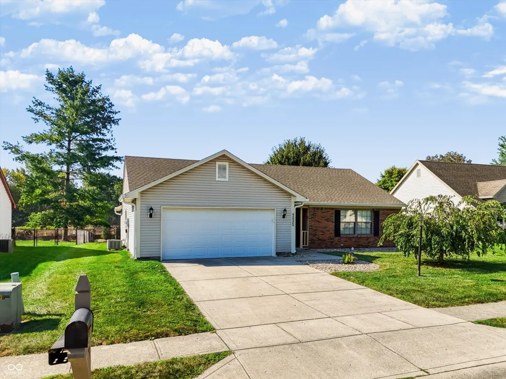 4235 Tarragon Drive Indianapolis, IN 46237