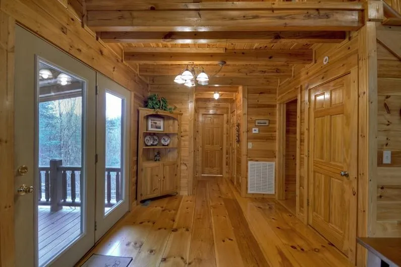 112 Seneca Drive Ellijay, GA 30540