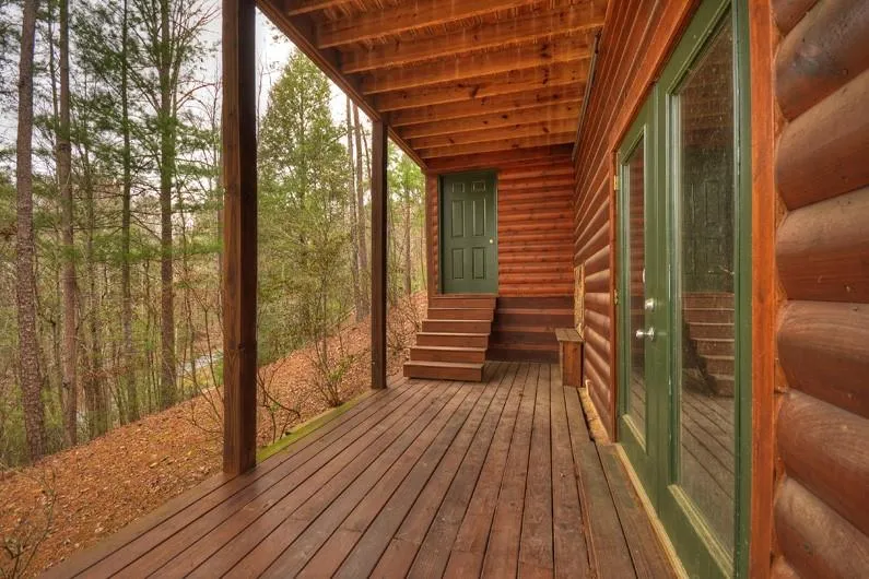 112 Seneca Drive Ellijay, GA 30540