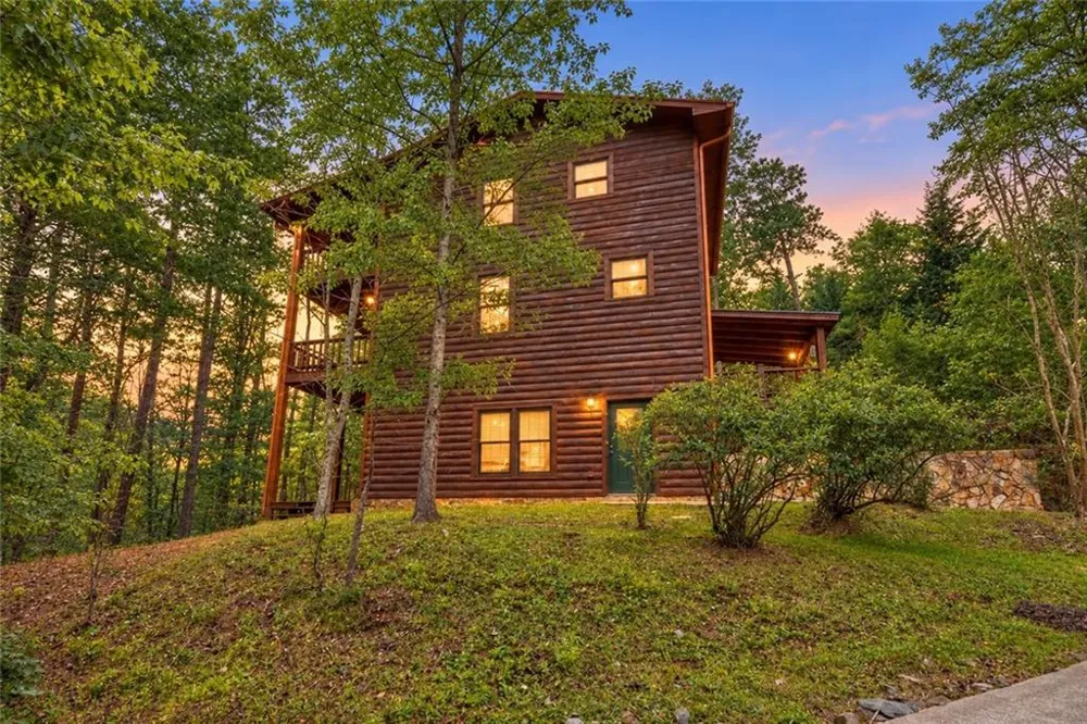 112 Seneca Drive Ellijay, GA 30540