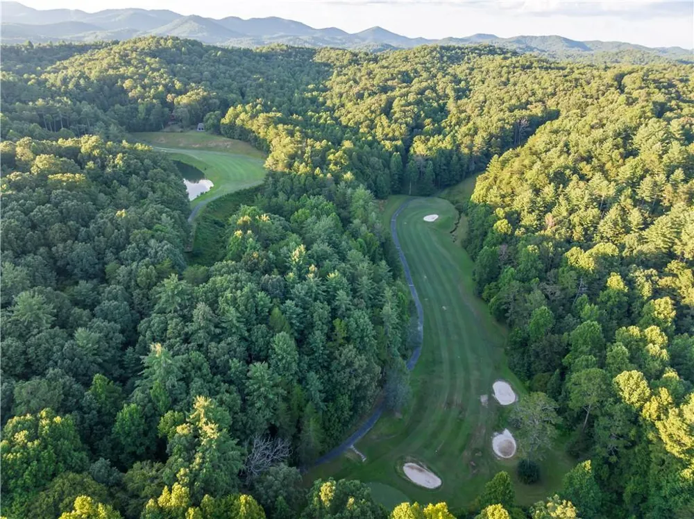 112 Seneca Drive Ellijay, GA 30540