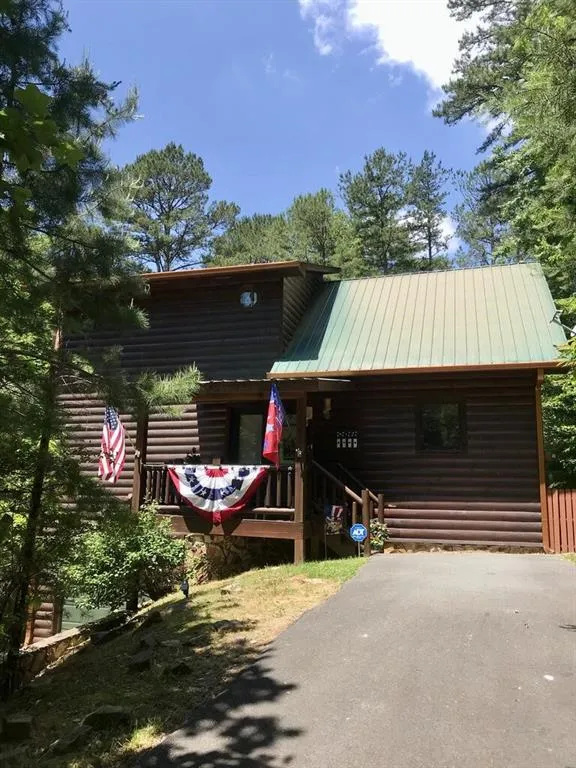 112 Seneca Drive Ellijay, GA 30540
