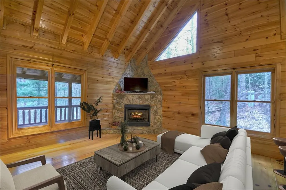112 Seneca Drive Ellijay, GA 30540