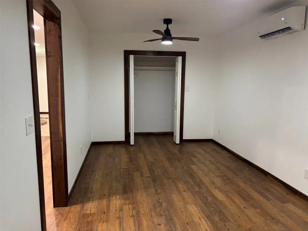 1368 County Road 45080 Powderly, TX 75473