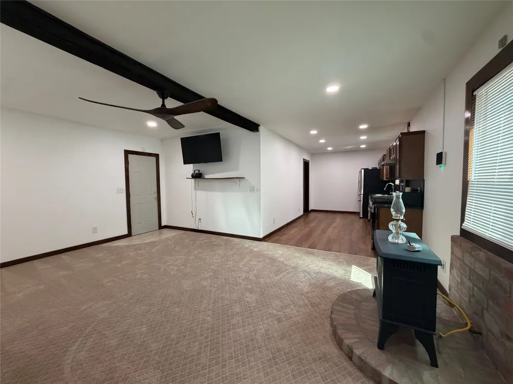1368 County Road 45080 Powderly, TX 75473
