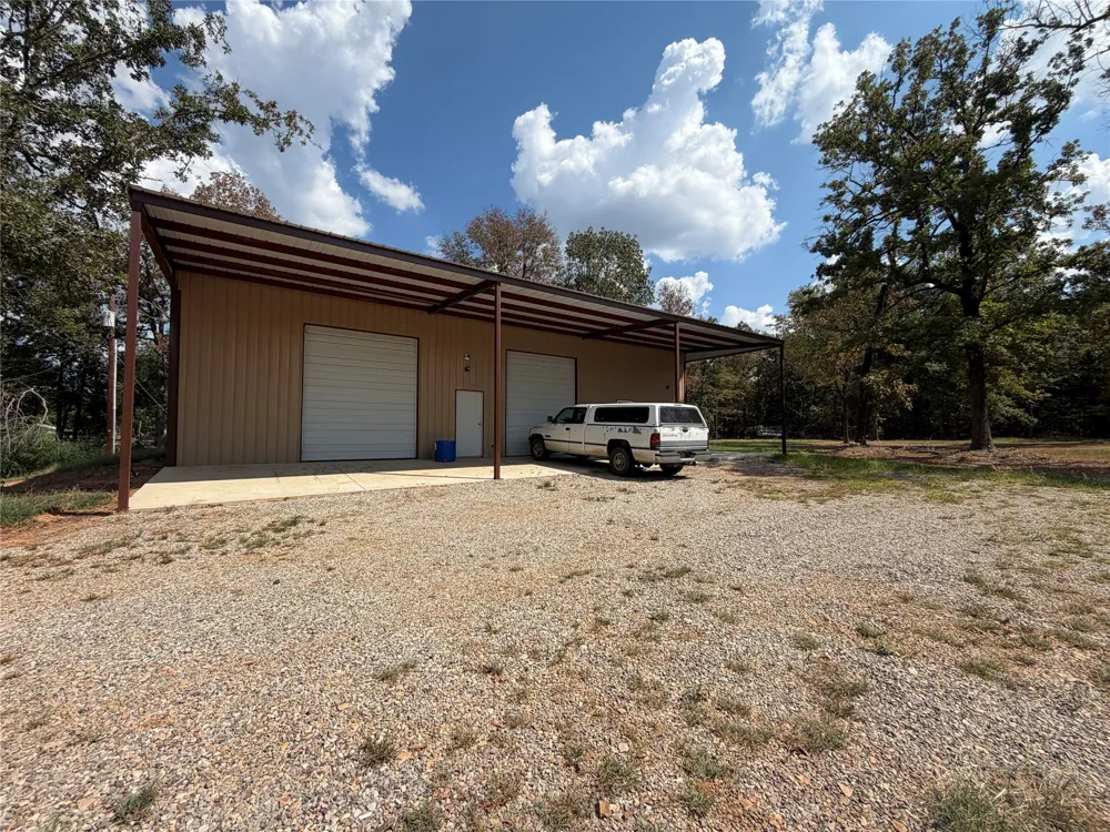 1368 County Road 45080 Powderly, TX 75473