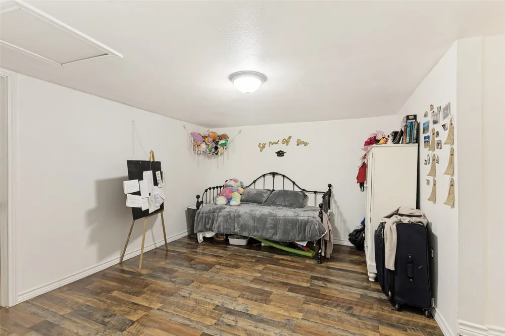 1404 Clinton Avenue Fort Worth, TX 76164