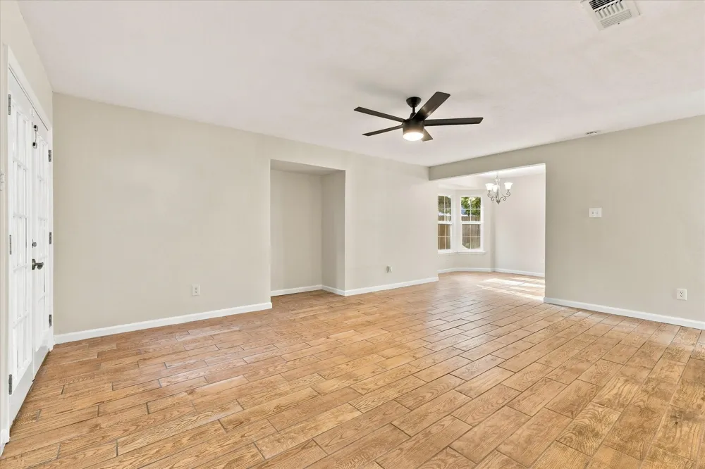 6008 Martha Drive Watauga, TX 76148