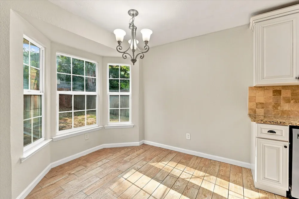 6008 Martha Drive Watauga, TX 76148