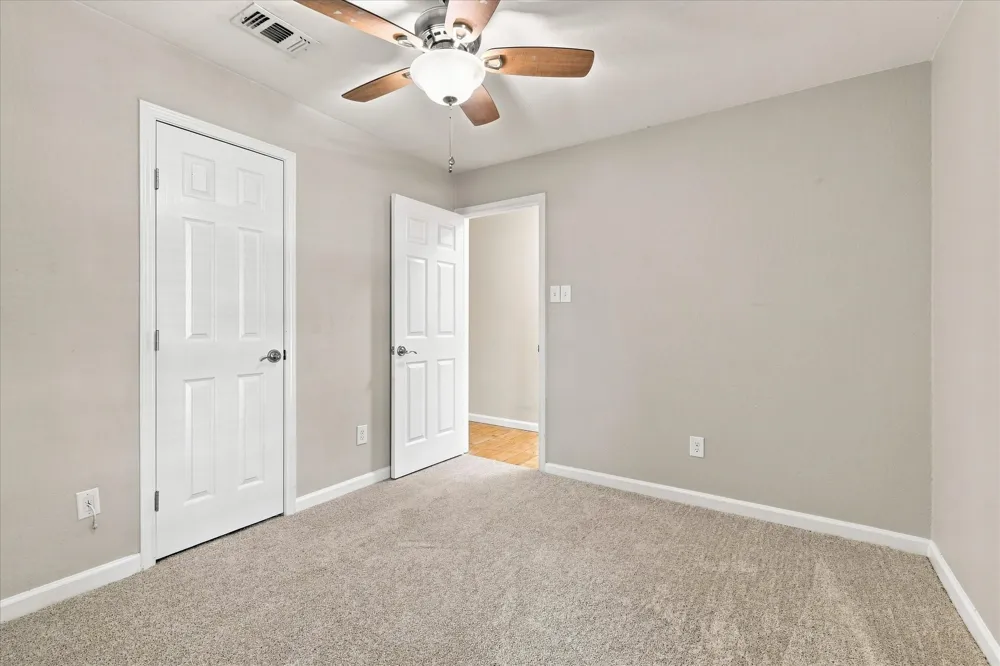 6008 Martha Drive Watauga, TX 76148