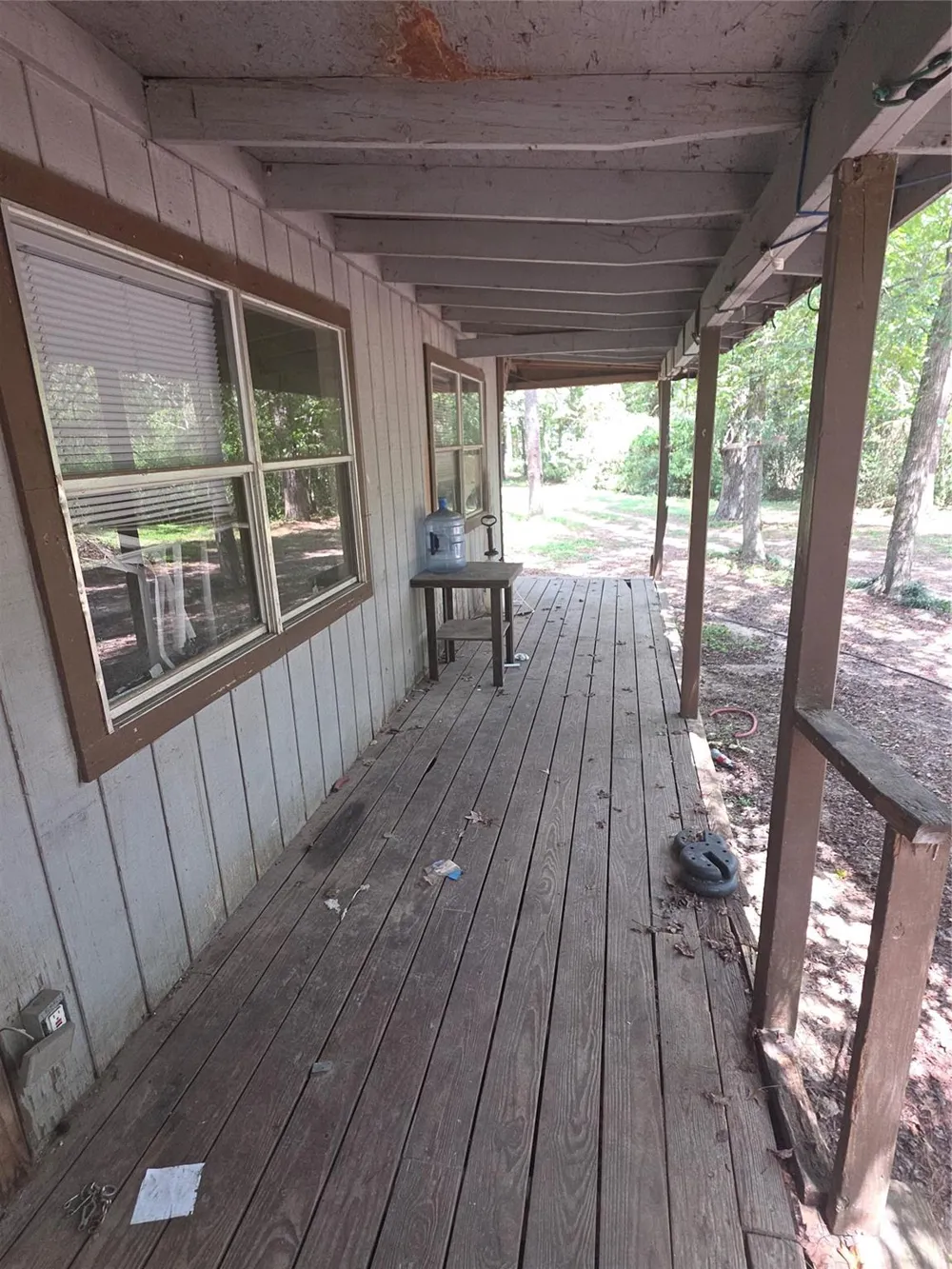 40 Hall Drive Montgomery, TX 77316