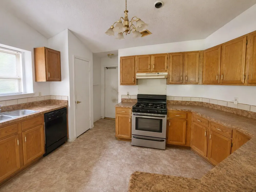 14611 Highland Ridge San Antonio, TX 78233