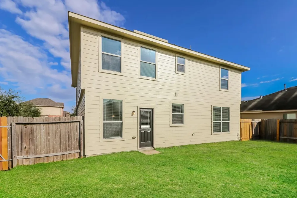 2615 Verano Drive Richmond, TX 77406