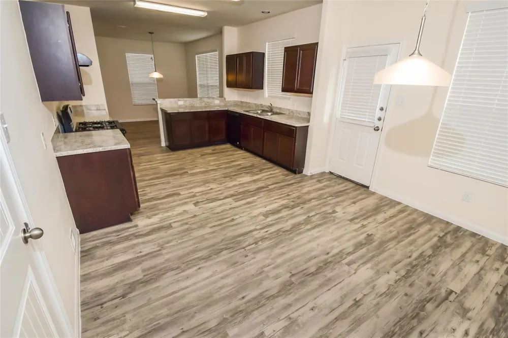 2615 Verano Drive Richmond, TX 77406